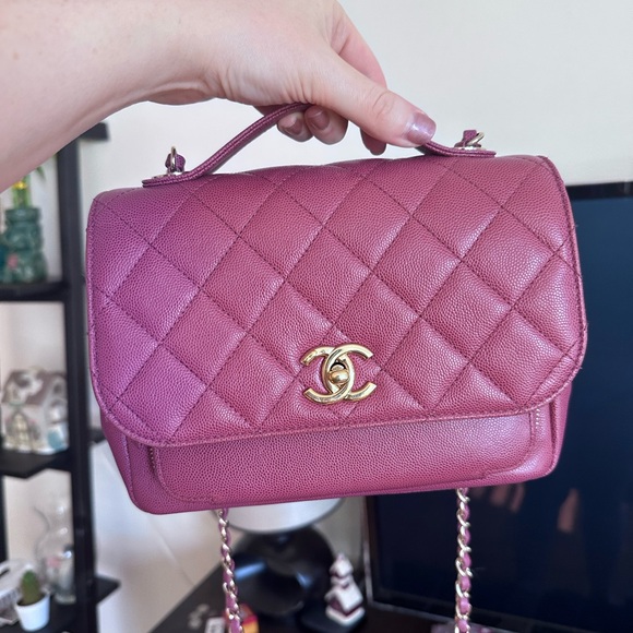 Chanel dark pink medium business affinity flap bag - Picture 1 of 15
